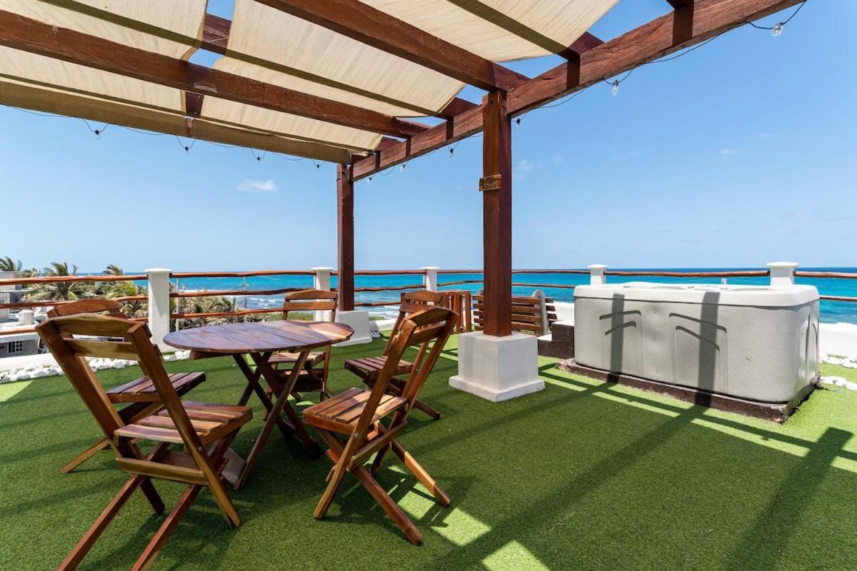 Villa With Ocean View, Pool, Restaurant And Rooftop Isla Mujeres Buitenkant foto